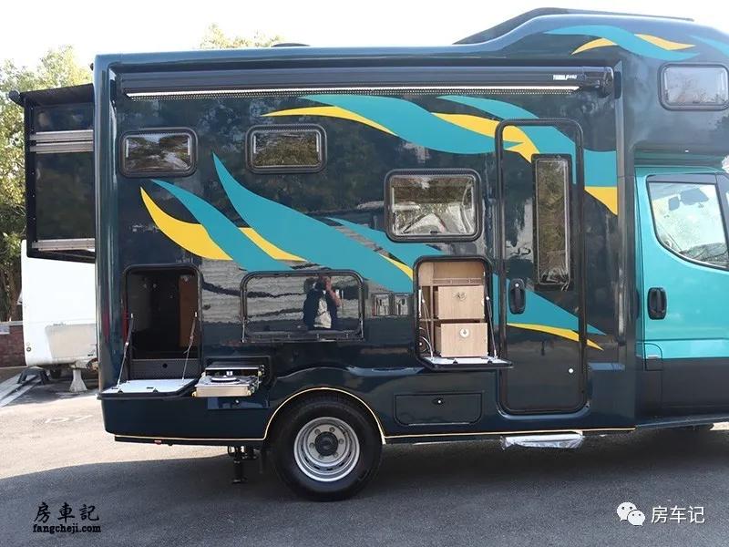 你敢卖，我敢买！售价228.8万的房车，究竟有哪些亮点？