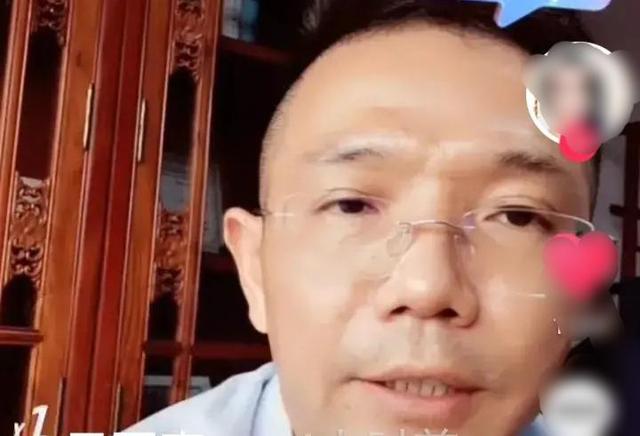 李圣年处理医疗纠纷案300起，医学和律师双学位，工作受媒体认可