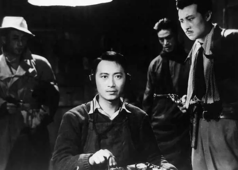 华语十大谍战片，李克农促成经典，其中一部是《无间道》的老祖宗