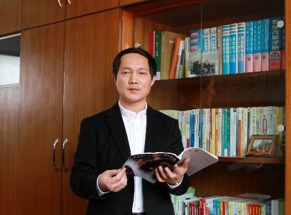 “百年名校”杭二中新校长是平陽人！曾在平阳工作多年....