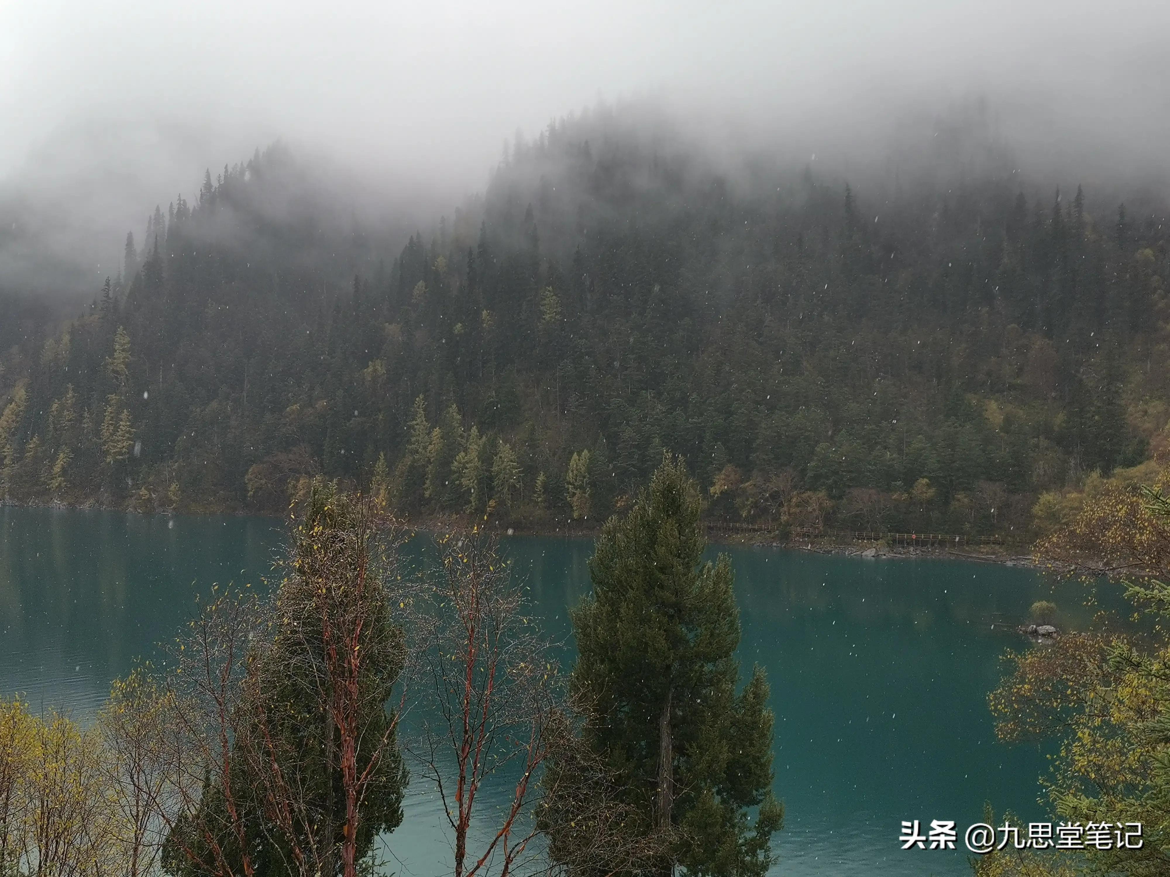 无边风景在路上；十月中下旬川西小环线，拍摄的唯美照片精选合集