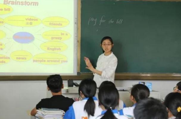為啥不建議三無家庭學生考公？背后的心酸，只有過來人才明白