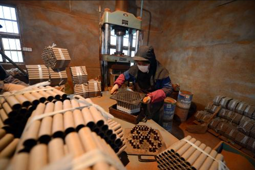 一枚烟花引炸3000平厂区，记2000年江门烟花厂爆炸事故