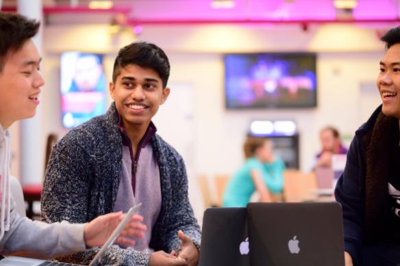 深受明星喜欢的伯克利，被质疑是“野鸡大学”，含金量究竟高不高