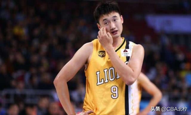 罗文俊cba选秀为什么取消(CBA三消息：三人取消选秀资格，郭昊文NBA面试，李京龙录制综艺)