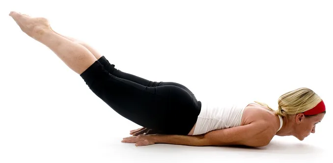 15个在家瘦臀部和瘦大腿的最佳运动方法