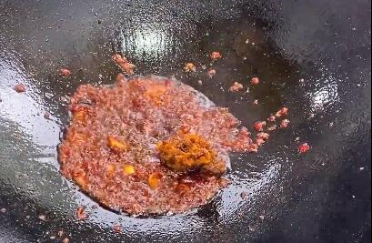 白鲢鱼，最便宜的鱼，被忽略的鱼，鱼肉细腻鲜美，家常美味烧制