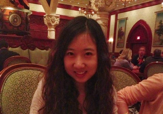 为拿绿卡无底线抹黑祖国！跪吹美国空气香甜，杨舒平下场大快人心