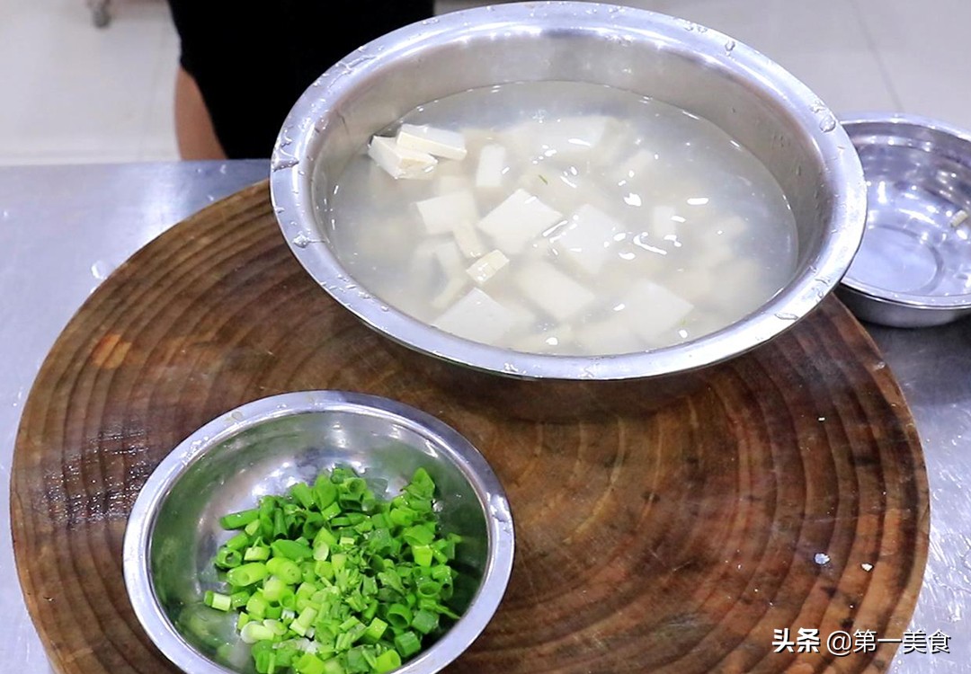 图片[12]-6道豆腐做法 简单 下班后喝一碗 全身冒汗 应对降温正合适-起舞食谱网