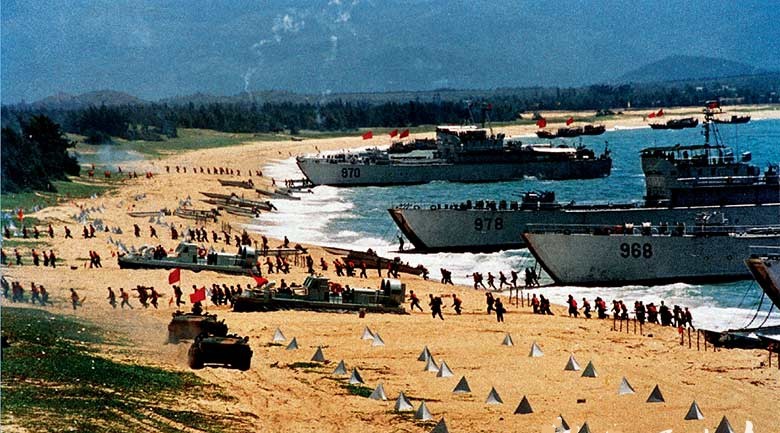 1996台湾海峡危机(1996年台海危机：功败垂成的雷霆亮剑！适逢其时的复兴契机)