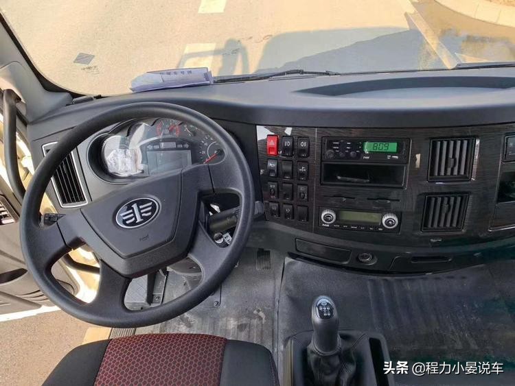 国六12吨13吨解放洒水车价格，国六15方东风绿化喷洒车报价