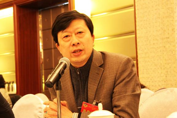 他27岁时被诺奖得主高度评价，研究成果填补国内空白！