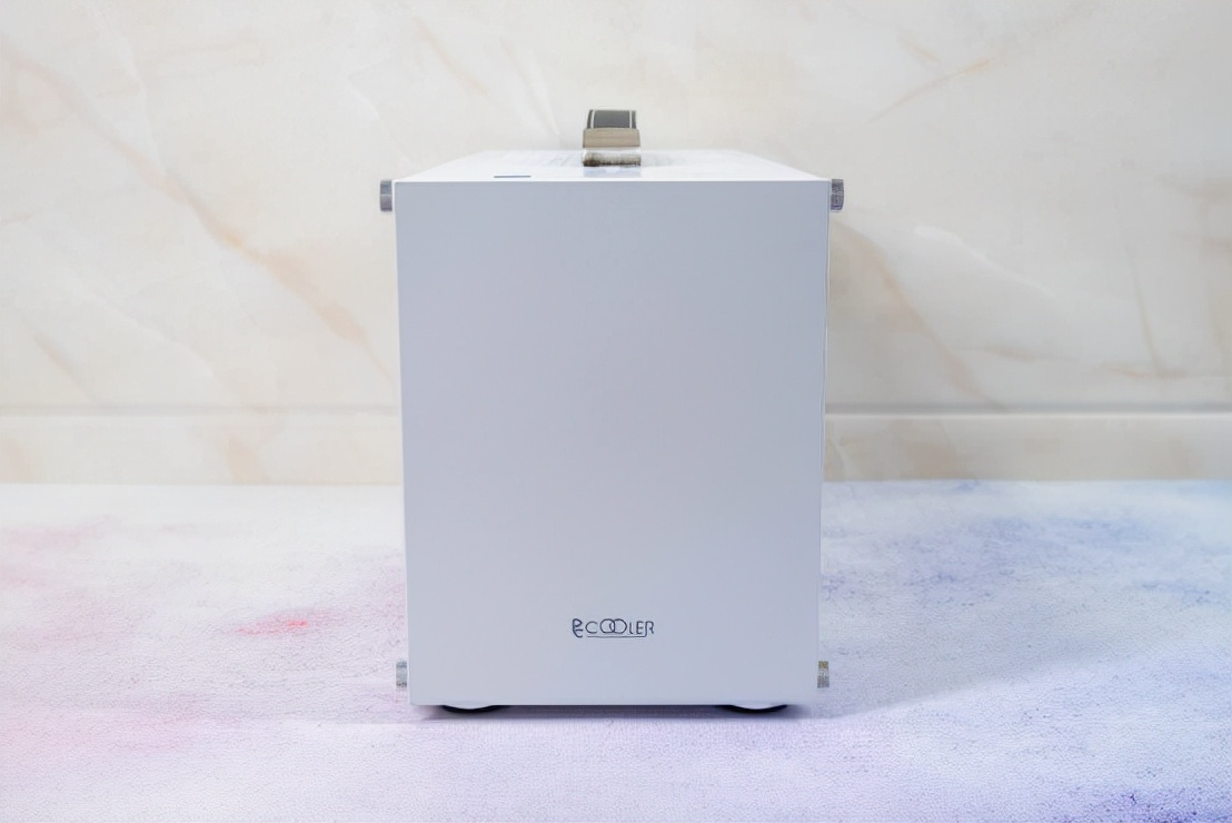 提着走的3A游戏ITX主机，超频三蜂鸟2装机体验