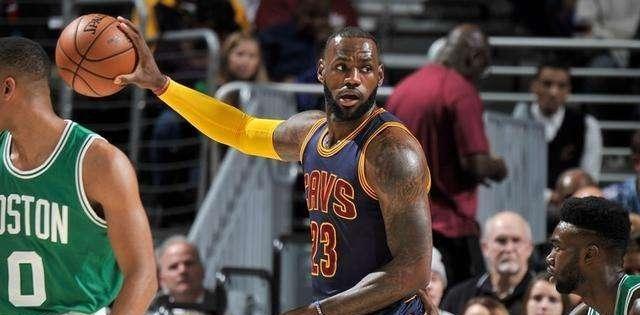 为什么nba球星很少被断球(揭开真相，NBA单手抓球曾经非常流行，为什么现在好像失传了？)