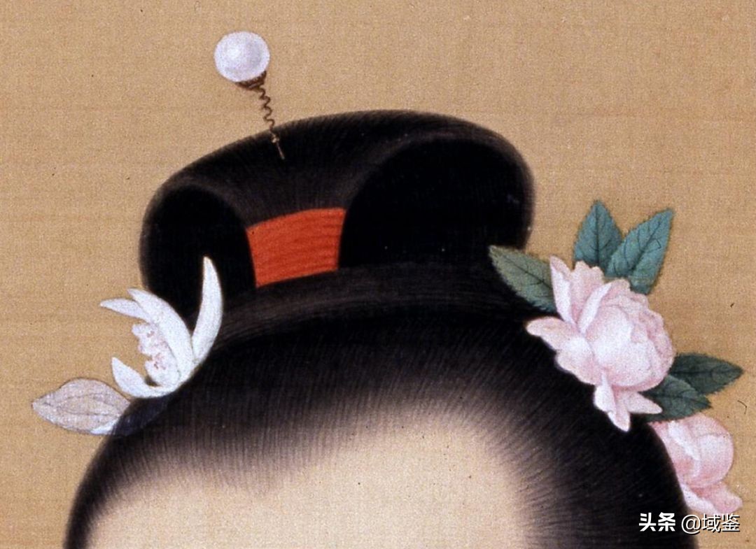 如果要评选史上十大“采花大盗”，乾隆一定名列前茅