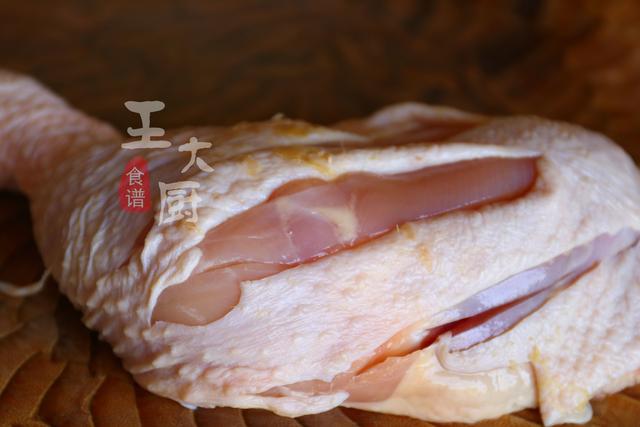山藥燉雞湯,