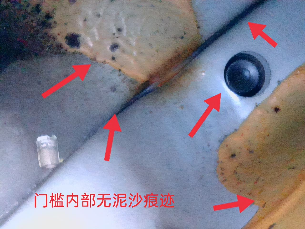 這臺車雖有大量水淹的證據(jù)，但也有很多能證明它不是水淹車的證據(jù)