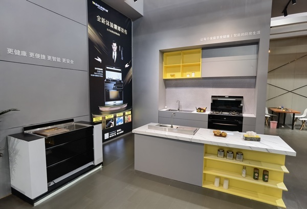 雅士林集成灶：快速招商 高速成长，一切源自于好产品