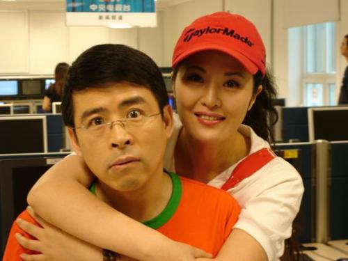 央视主持阿丘被封杀，风光一时沦落到唾弃一世，现在怎样了