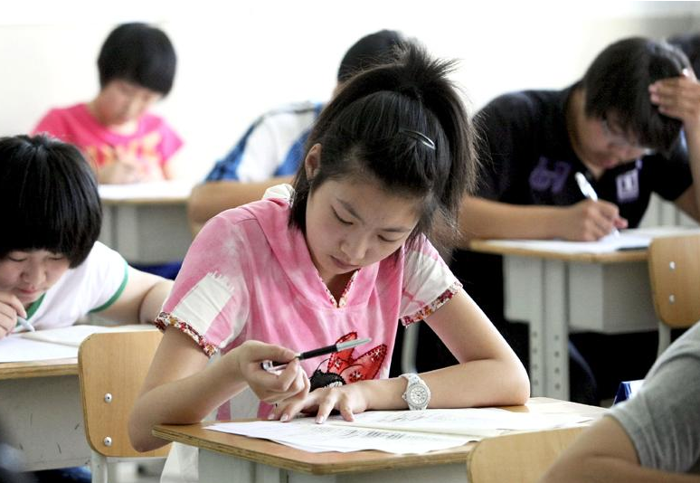 2021中考，學(xué)生成績?nèi)绻哂谶@個(gè)分?jǐn)?shù)線，普高基本穩(wěn)了