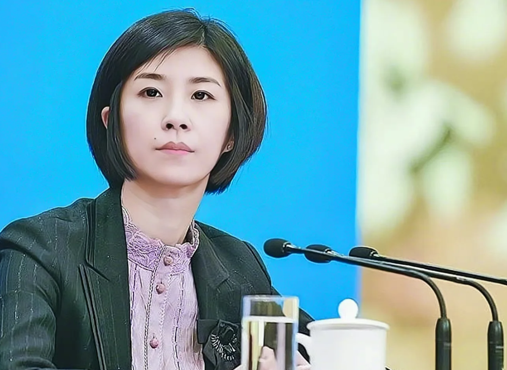 我国外交部“四大女神”：神仙颜值、内外兼修，堪称祖国“门面”