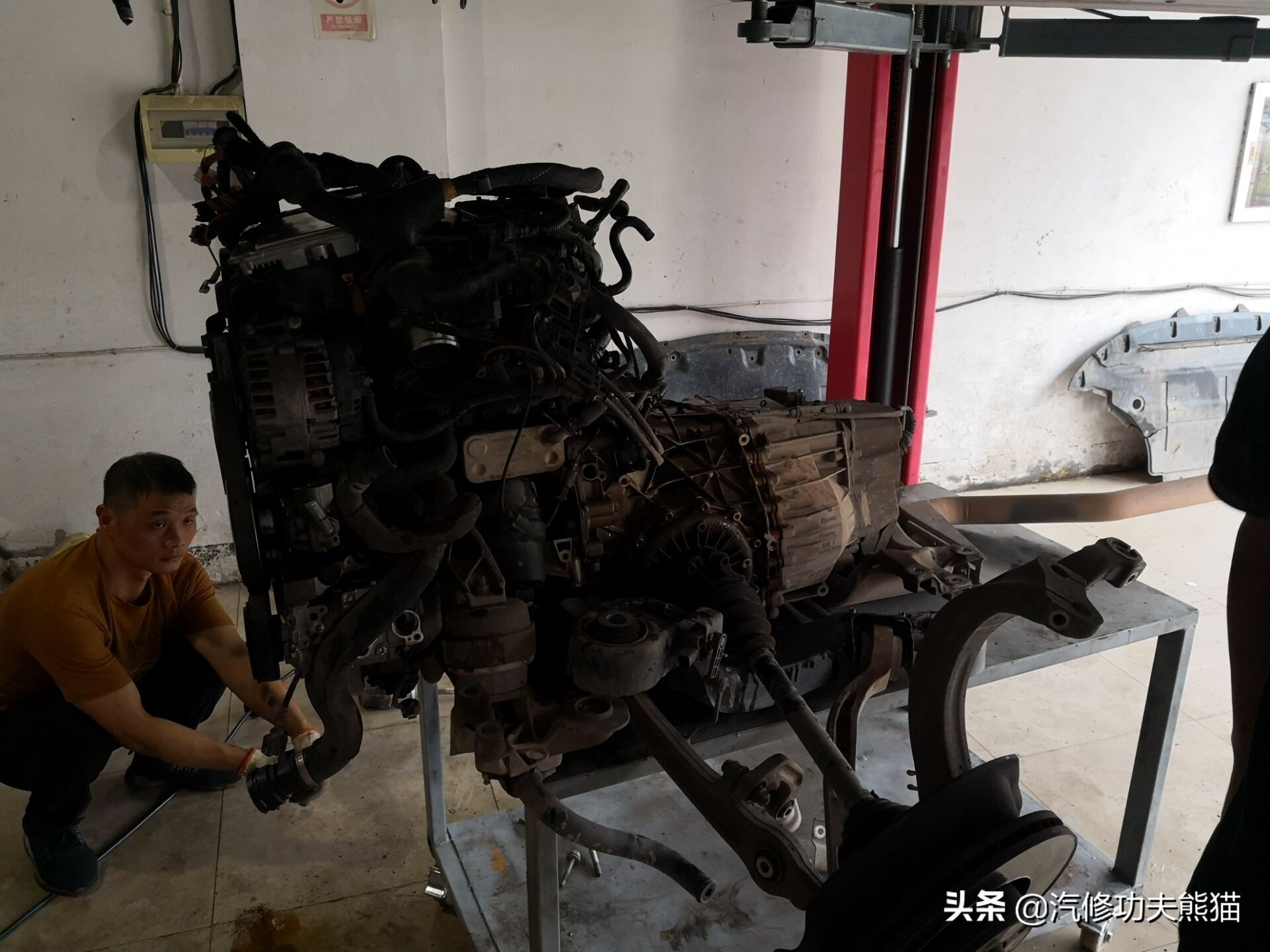 十年奥迪老A6L2.0严重烧机油彻底修复，老骥伏枥志在千里