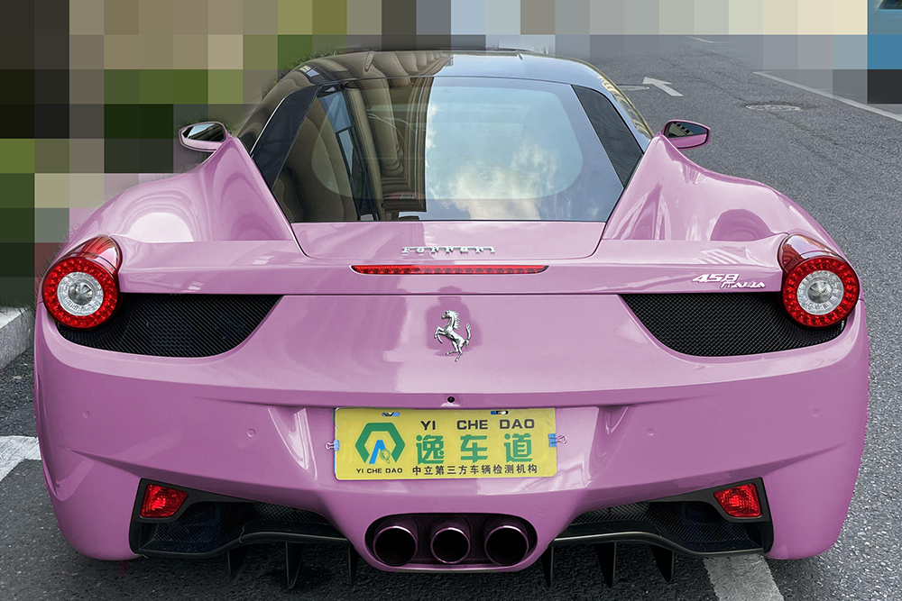 想入手俱乐部小姐姐的法拉利458，验完车况客户直言：最毒妇人心