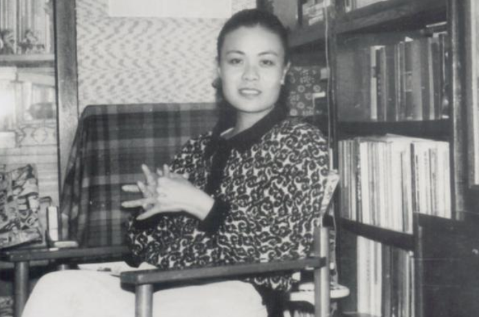 中国作协主席铁凝，54岁等来真爱：我宁愿没有，也不要凑合的婚姻