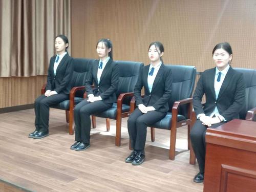 大学“选修课”还在混学分？4种选修课认真听，不比专业课差