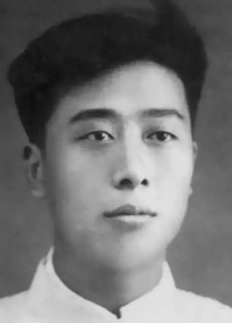 1960年开凿红旗渠，村民联名写投诉信，县委书记杨贵：必须接着挖