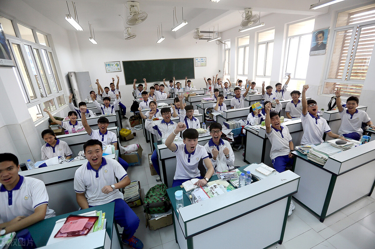 从独立学院转设招生的新疆第二医学院，看考生心理如何影响录取