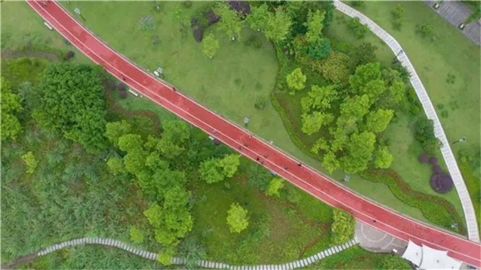 重庆江景哪里看？南滨路酒吧餐厅数不胜数，嘉滨路看最美洪崖洞