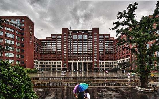 中国人民大学2019录取分数线