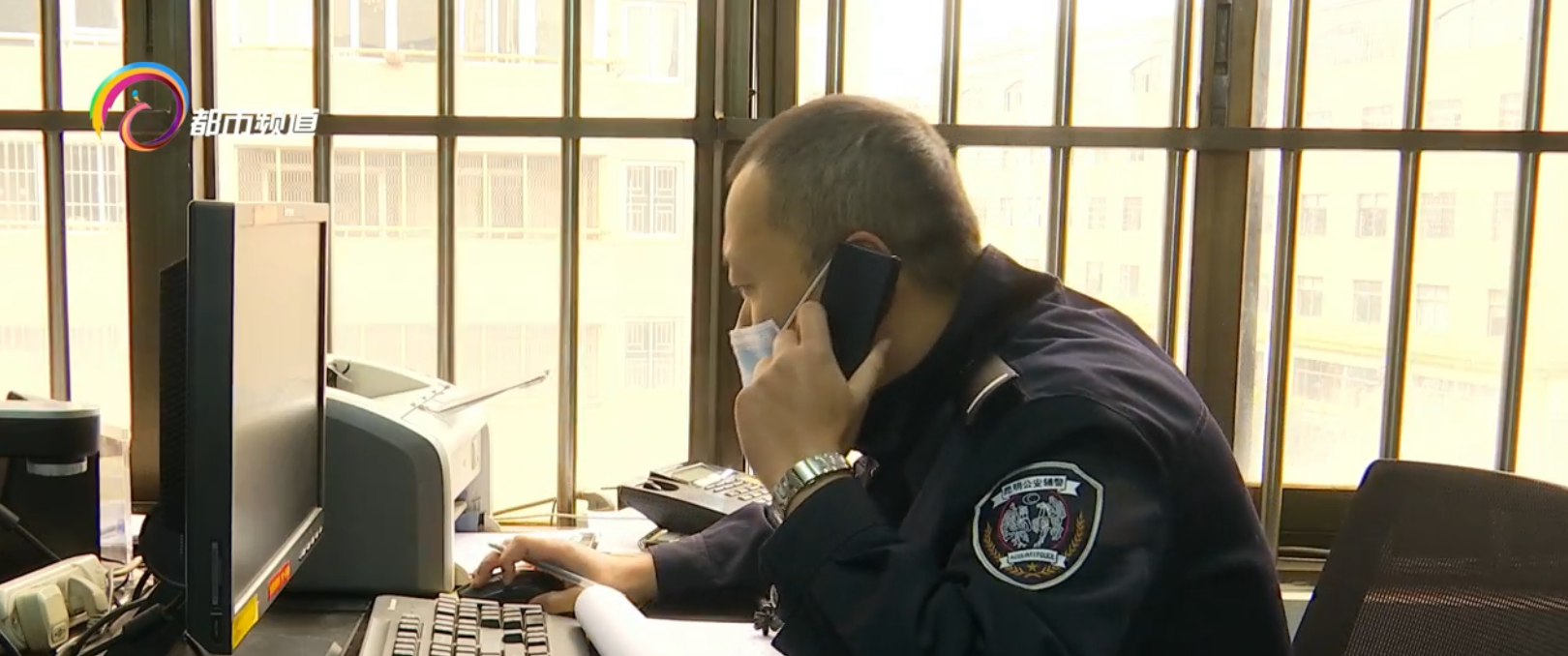 昆明交警为外省群众远程办理车辆注销手续