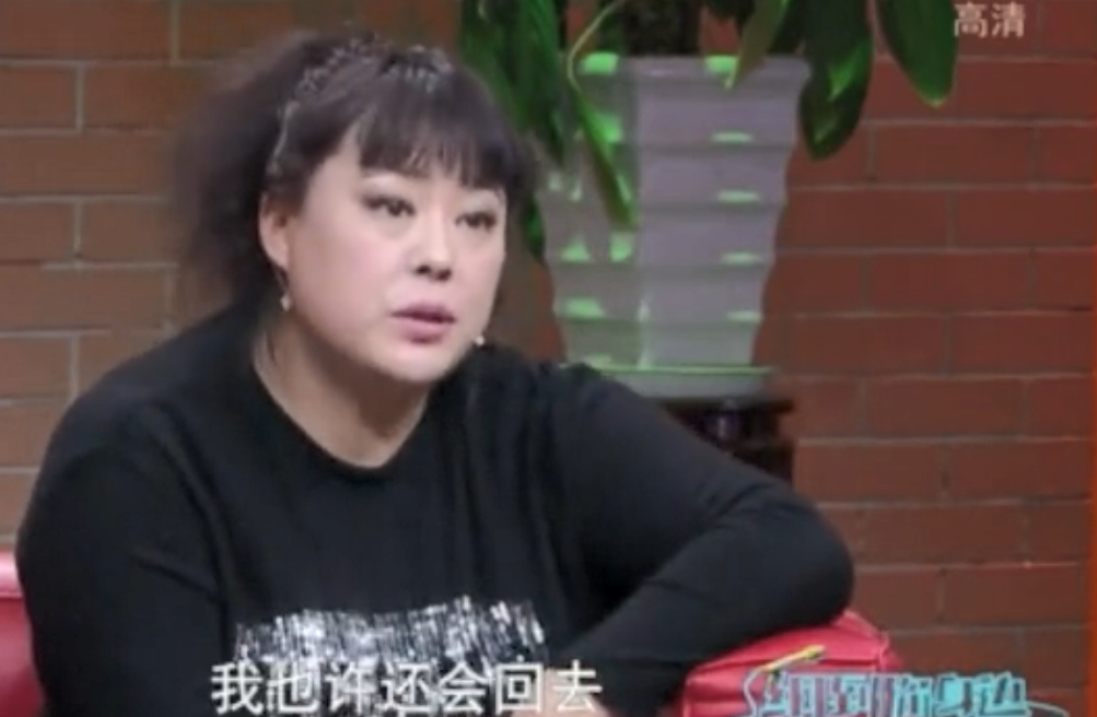 “庄嫂”李菁菁的堕落史，远比你想象的还要恶劣