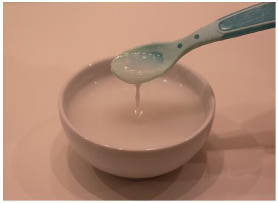 泥糊状食物最开始添加辅食的几天可以稍微稀一