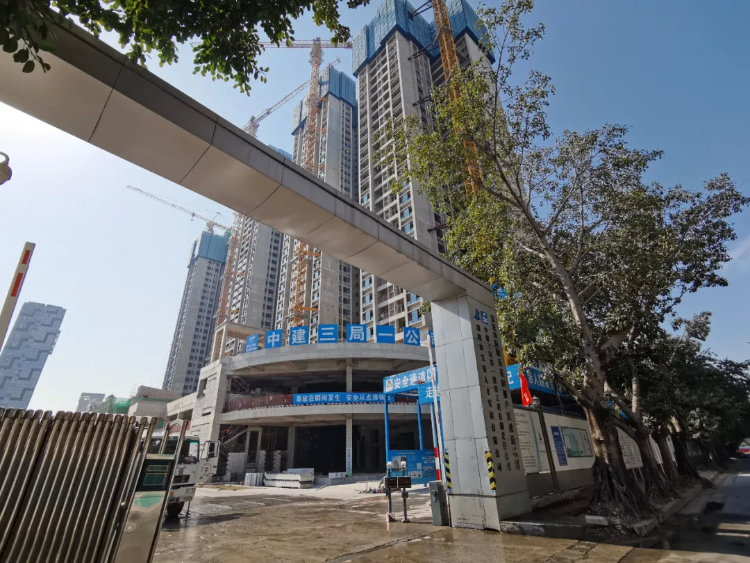 宝中VS翻身，同区不同命，重量级学校入驻，真要大翻身？