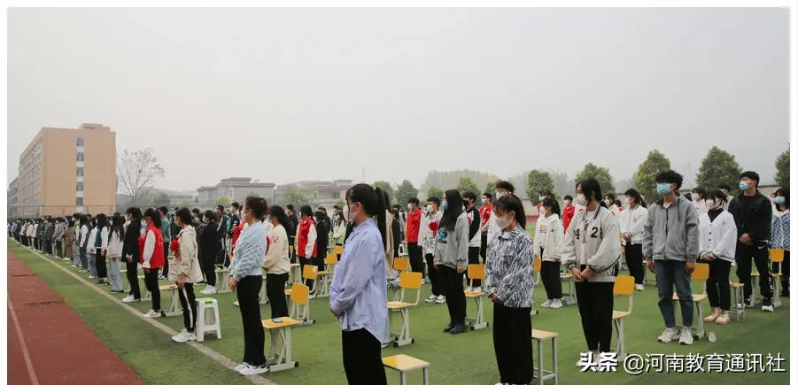 掌声 为你而来！河南省医药卫生学校召开2020-2021学年表彰大会