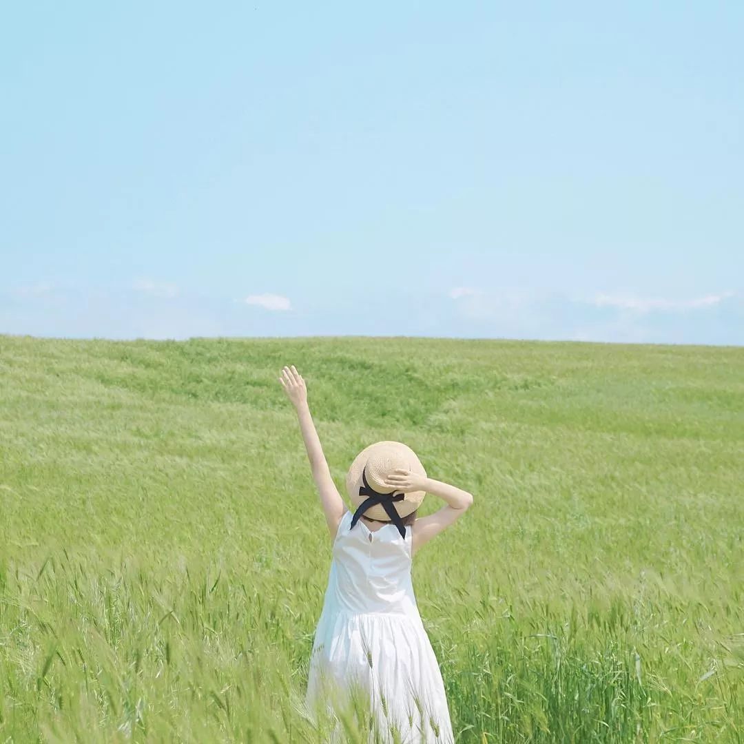 太美了！原来天空才是最万能的拍照背景板