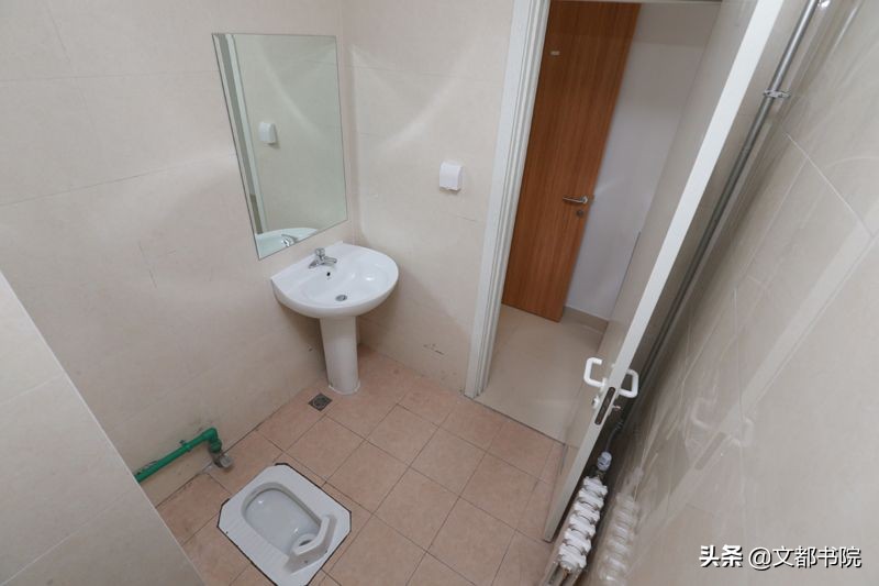 我的天哪！这些学校宿舍条件这么好！有你报的学校吗？