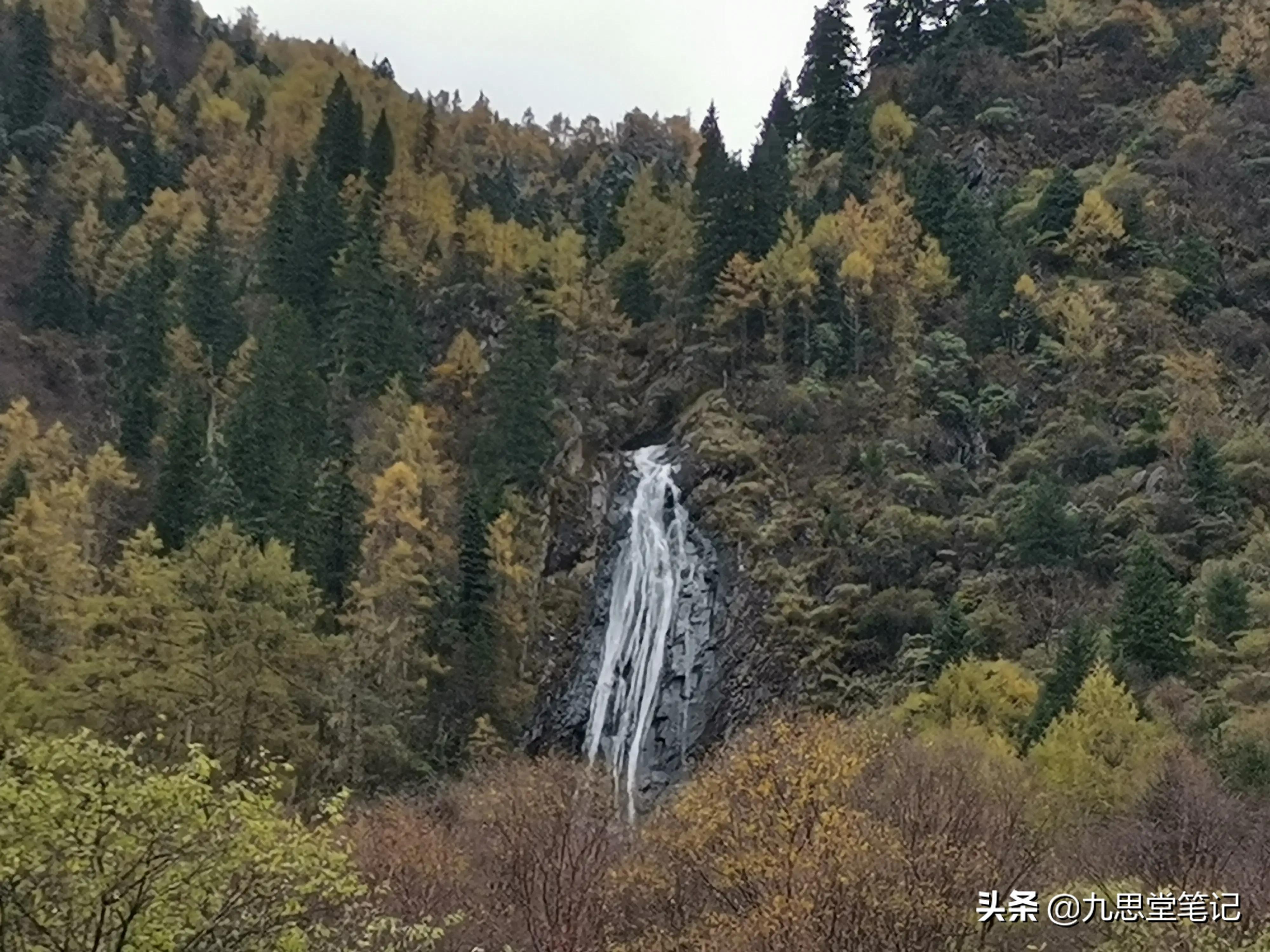无边风景在路上；十月中下旬川西小环线，拍摄的唯美照片精选合集