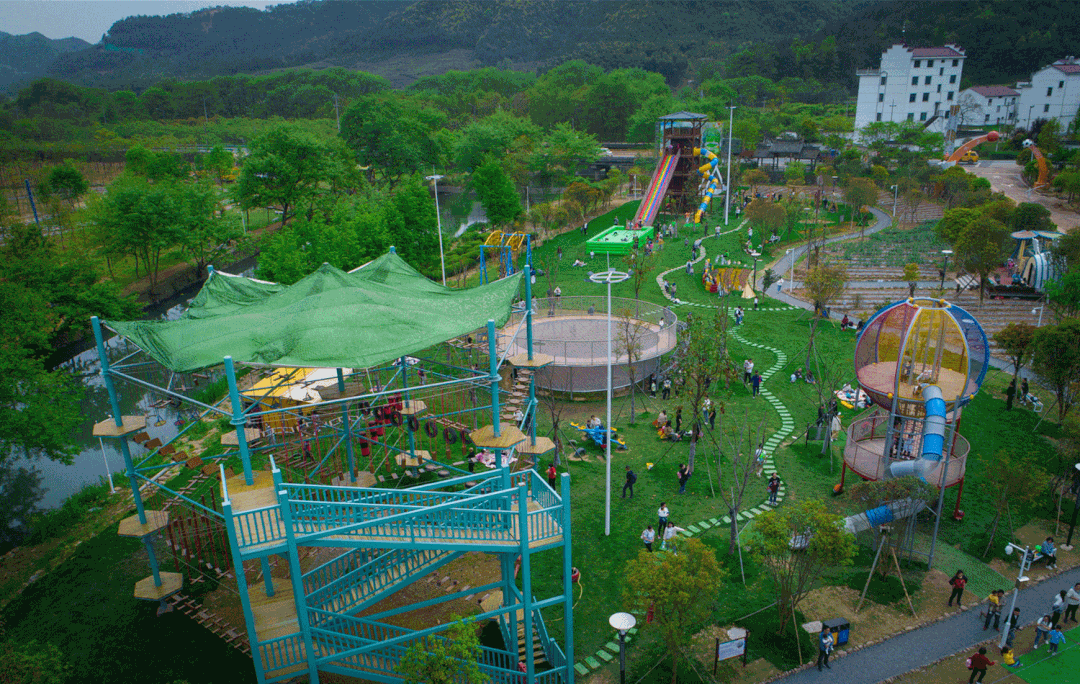 3岁娃蹭玩,跟着姐姐参加班级亲子"鱼泡泡多彩田园营地"一日游