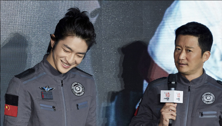 吴京透露《战狼3》为何姗姗来迟，这个理由令人肃然起敬