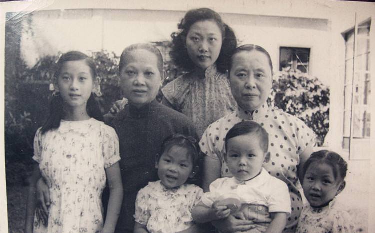 张幼仪次子彼得：险因母亲自杀打胎夭折，3岁时父亲抱其骨灰大哭