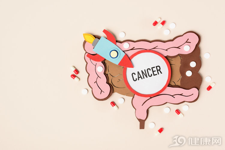 息肉都要切除吗？医生忠言：3种息肉若没及时切除，可成恶性肿瘤