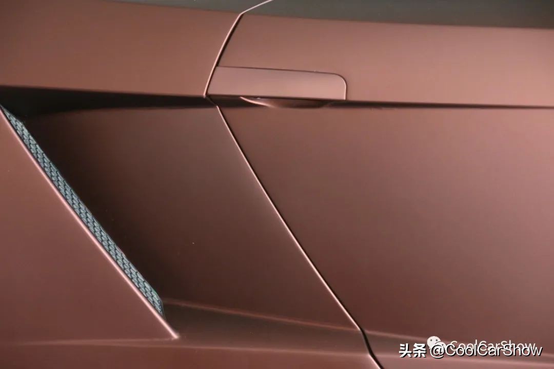贴改色膜怕踩坑？老师傅：看这2个细节就够了