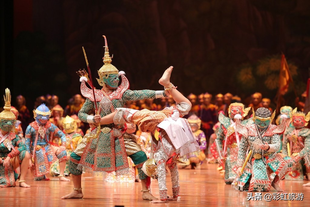 指尖上的艺术,历史文化的瑰宝——美丽的泰国舞蹈
