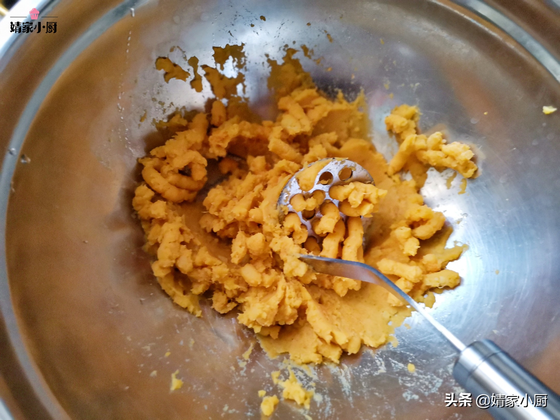 红薯的神仙吃法，15分钟就做好的“芝士焗红薯”，奶香甜软超好吃