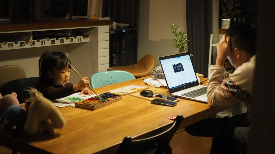 【親子宅設計精選】設計師夫婦曬133㎡親子宅：暗藏17處超強收納+絕美空中花園