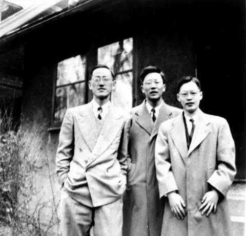 天才数学家华罗庚：初中文凭被选为教授，遭同事排挤，在日本去世